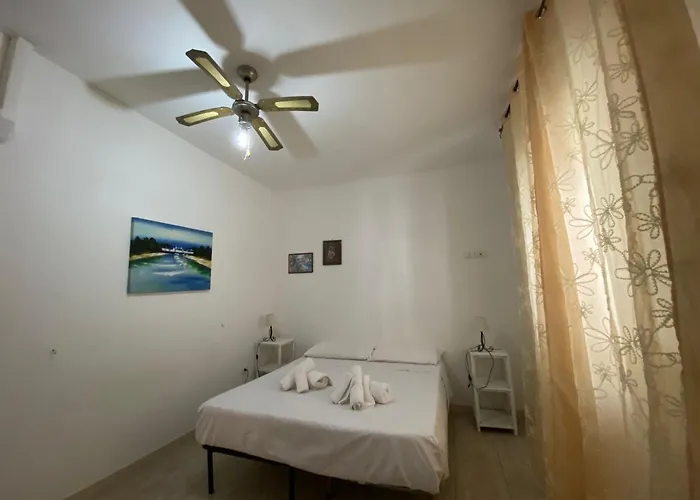 Civico 8 Cipro * Альгеро