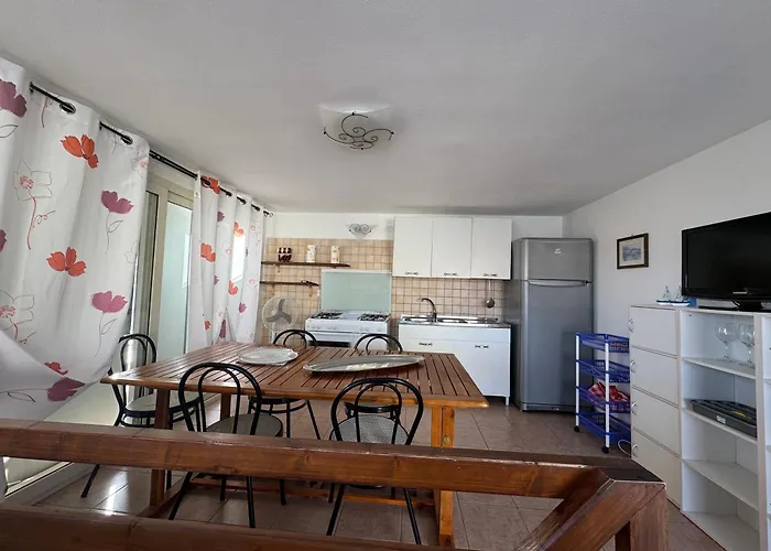 Civico 8 Cipro Alghero